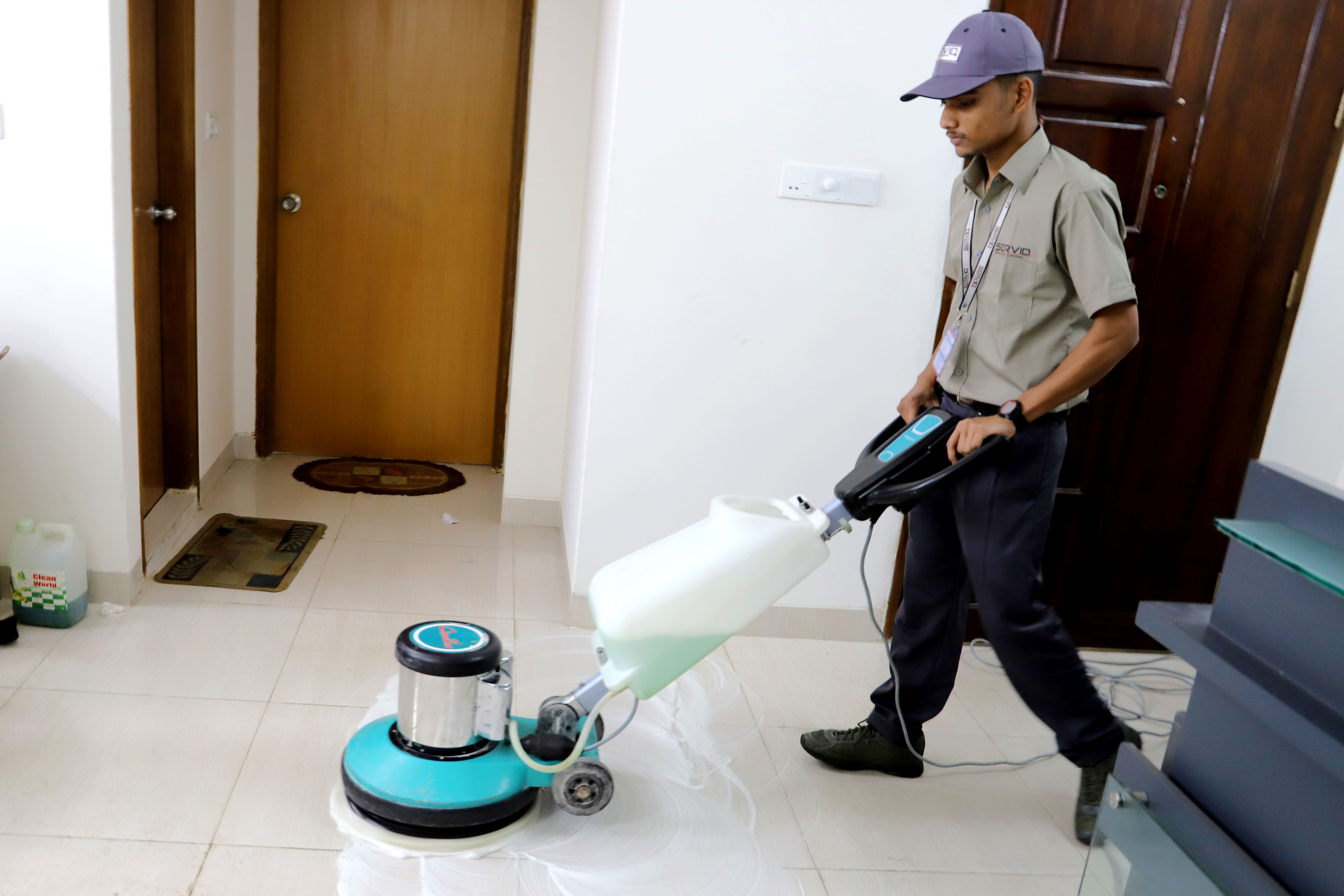 Floor Cleaning Service